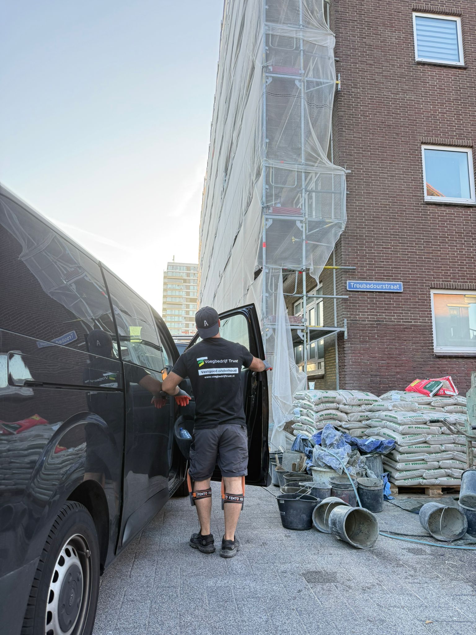 PHOTO-2025-08-15-07-32-36 2